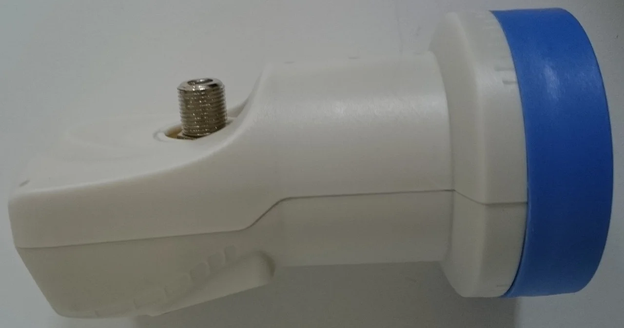 Конвертор универсальный 1 выход KU диапазона EVO 201