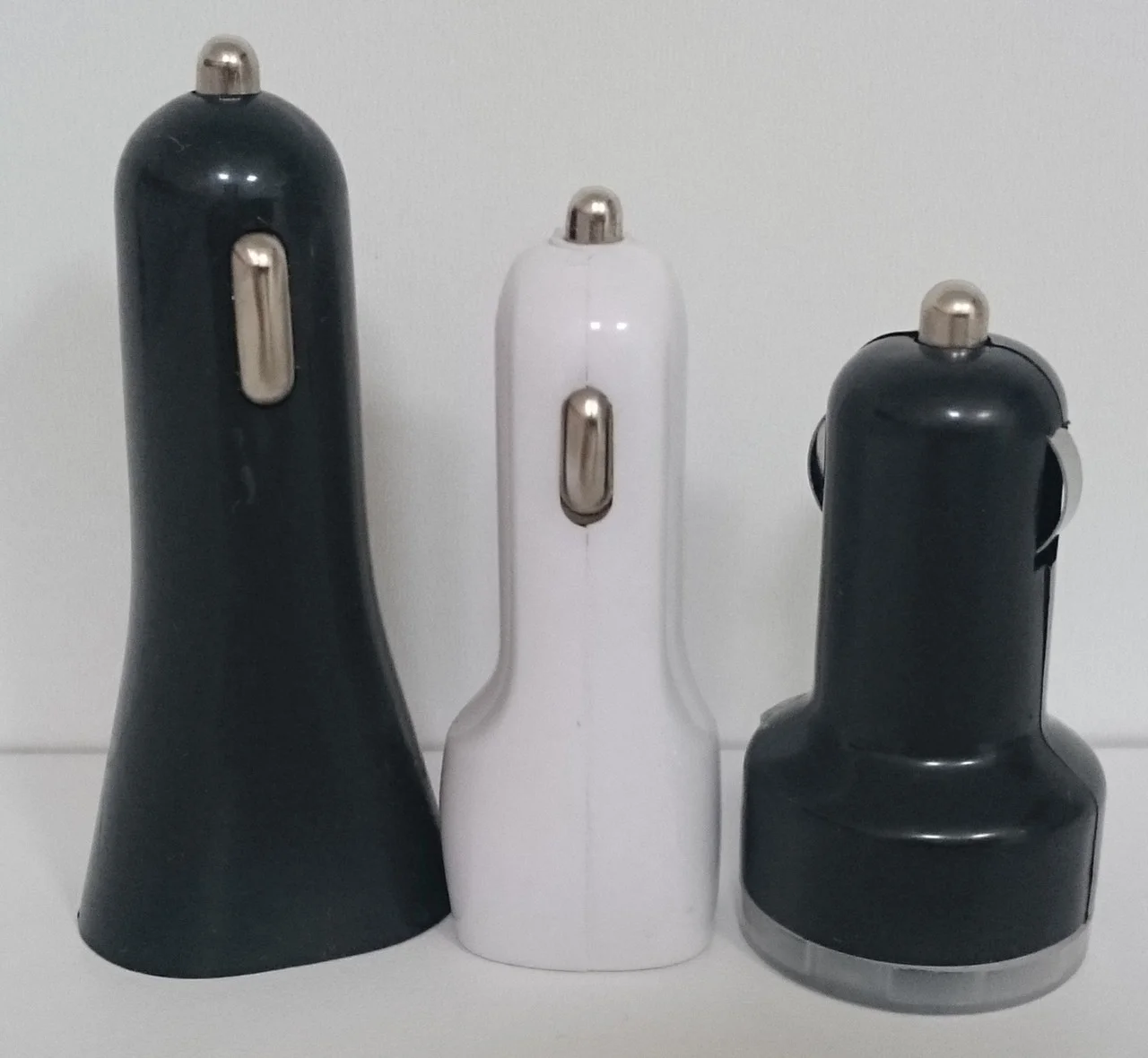 Автомобильные зарядные устройства