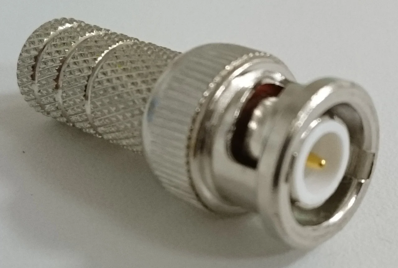 BNC штекер на RG6