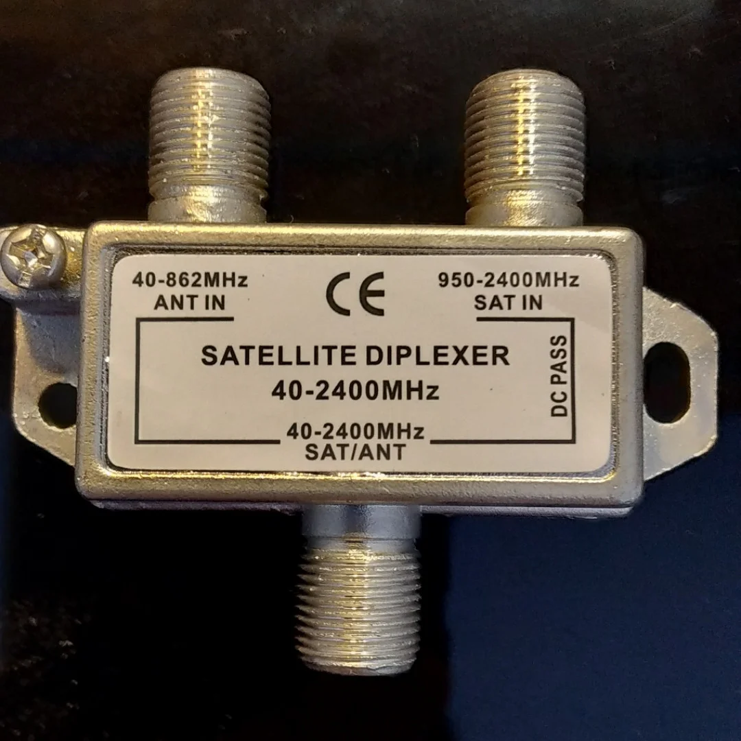 Комбайнер SAT/TV 5-2400MHz Аленком